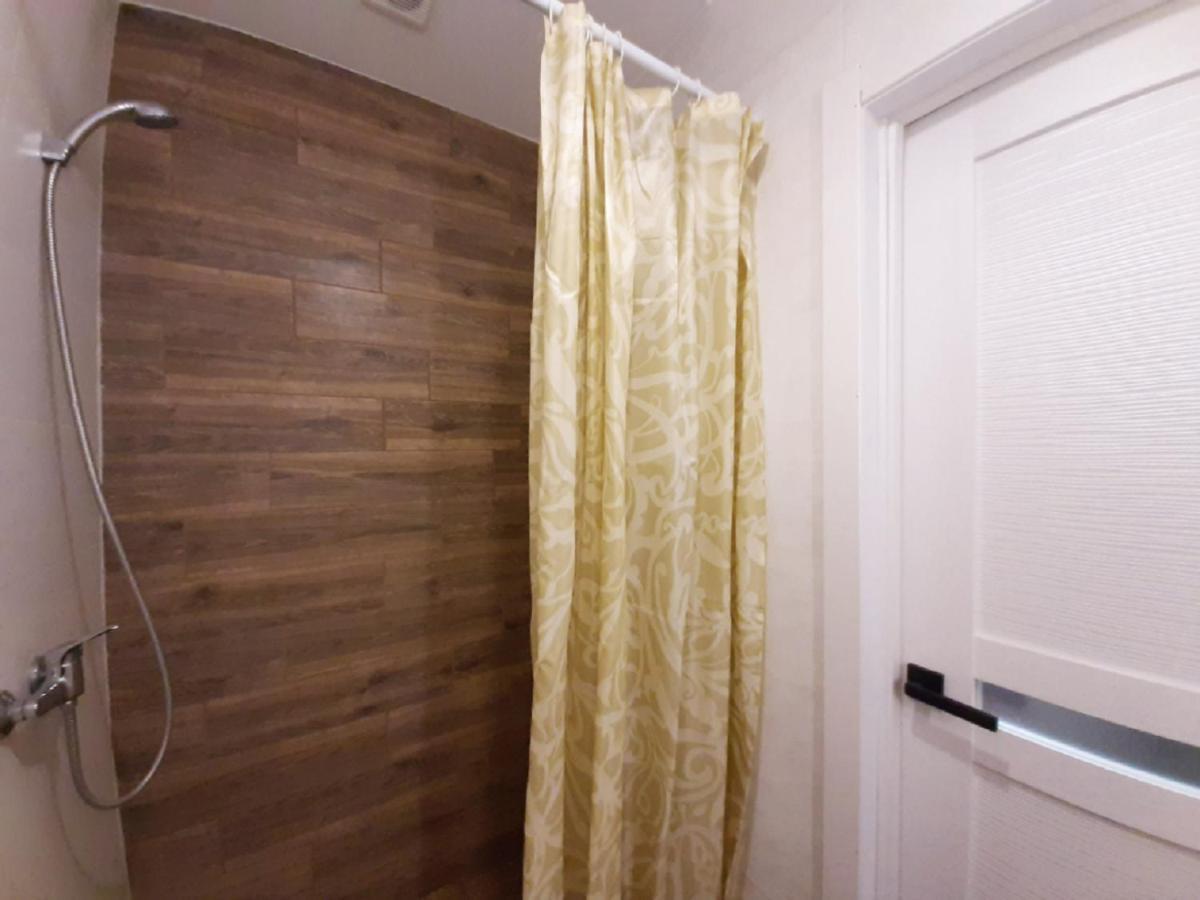 2 Bdr Apartment Near Gorky Park, Center Charków Zewnętrze zdjęcie